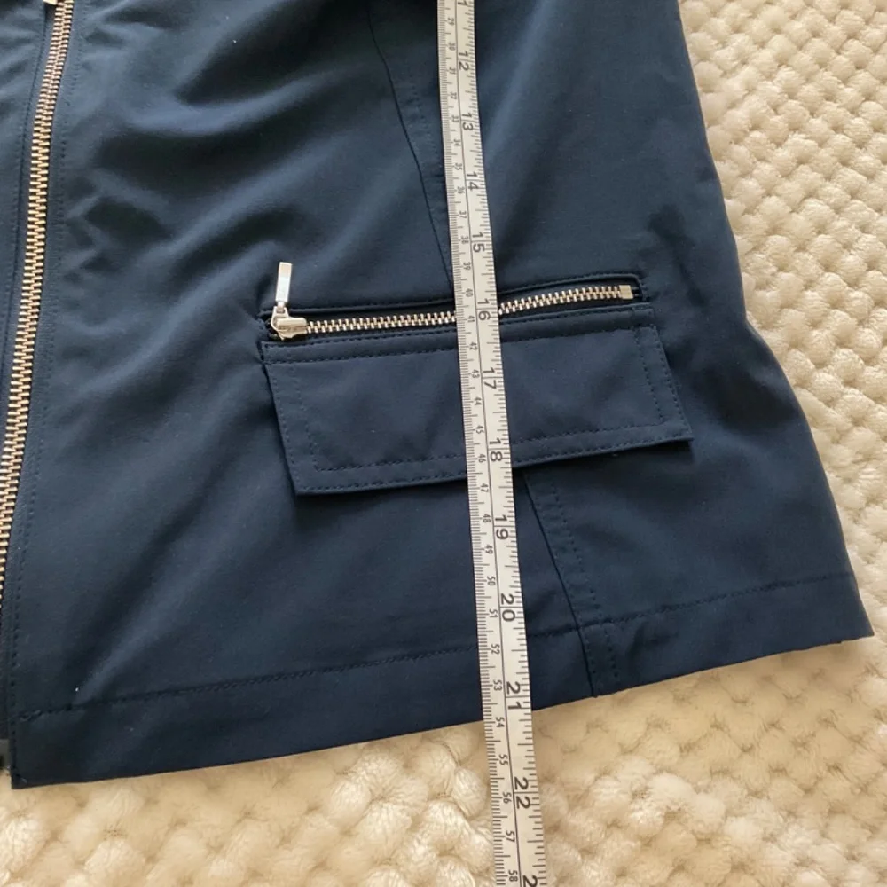 Zenergy by Chico’s Navy Blue Full Zip Lighweight Jacket - Size 0‎ (Small)